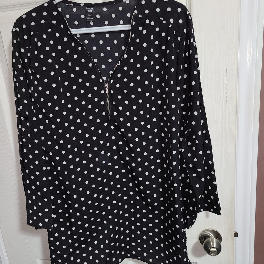 NWOT poka dot blouse